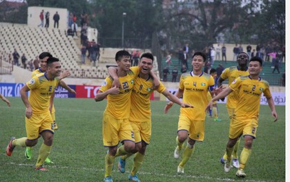 Báo châu Á thúc giục khán giả Việt Nam đến sân xem V.League