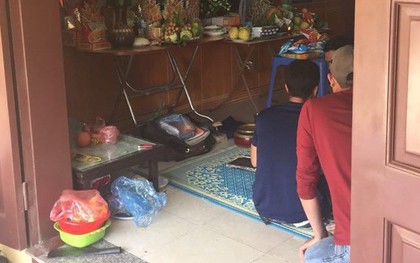Vụ xe "điên" gây tai nạn thương tâm ở Hà Nội: Mẹ gãy chân nằm viện không hay biết con gái 7 tuổi đã mất