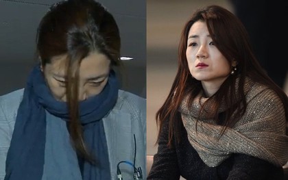 Người thừa kế hãng hàng không Korean Air xuất hiện tại sân bay, cúi đầu xin lỗi sau vụ bê bối hất nước vào mặt nhân viên
