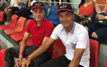 Bắt gặp Đức Chinh, Tiến Dụng “hẹn hò” đi xem  Futsal tại Đà Nẵng