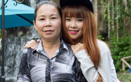 Những bà mẹ sao Việt có tài khoản mạng xã hội "hot" không kém con cái