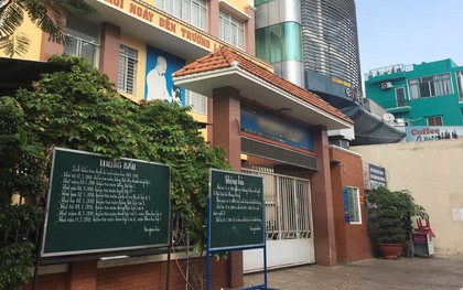 Xôn xao thông tin học sinh tiểu học ở Sài Gòn bị cô giáo bắt ngậm dép trong miệng vì đùa giỡn trong giờ học