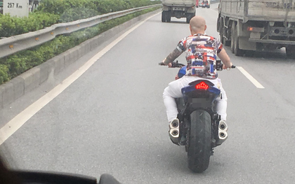 Thanh niên chạy PKL không mũ, không gương, không cả tóc lao vun vút trên cao tốc Cầu Giẽ - Ninh Bình