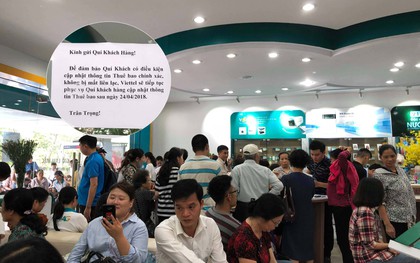 Nhà mạng lùi thời hạn khóa thuê bao, người dân không nắm được thông tin vẫn ùn ùn kéo đến đăng ký chật cứng