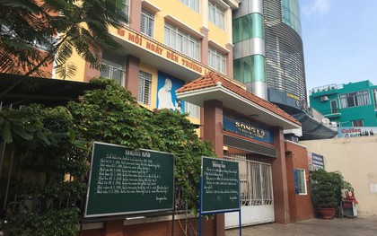Hạ bậc thi đua cô giáo "doạ" bắt học sinh ngậm dép vì đùa giỡn trong lớp học ở Sài Gòn