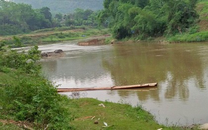 Lào Cai: Rủ nhau đi tắm suối, hai anh em ruột tử vong thương tâm