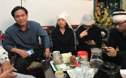 Hà Nội: Nỗi đau của gia đình bảo vệ siêu thị ngã xuống đất tử vong sau khi giằng co chiếc ô che nắng với dân phòng