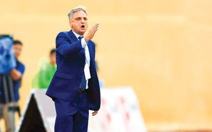 V.League 2018: Vận đen của các HLV ngoại