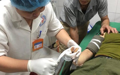 Nghệ An: Người phụ nữ mất bàn tay vì bị cuốn vào máy xay thịt