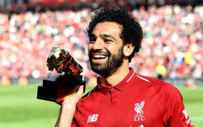 Lộ diện kẻ "đánh cắp" màn vinh danh dành cho Mohamed Salah ngay tại Anfield