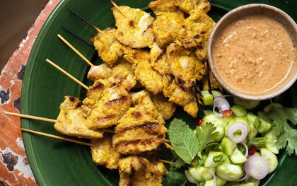 Đến Malaysia nhất định phải "phá đảo" Kuching - thiên đường ẩm thực mới toanh với list món ăn độc đáo