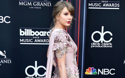 Taylor Swift bị nhắc nhở vì "vô duyên" đứng nhảy, không cho người khác xem ca nhạc tại Billboard 2018