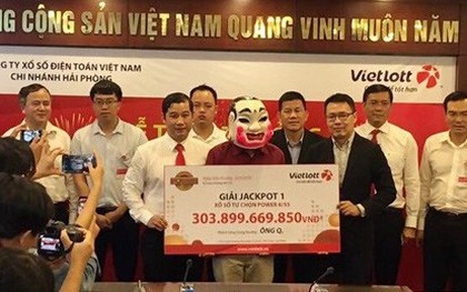 Người trúng 304 tỷ Vietlott nói gì về chiếc vé trúng giải khủng?
