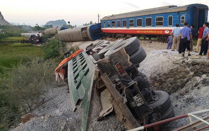 Thông tin chính thức vụ tai nạn tàu hỏa chở 477 hành khách ở Thanh Hóa: 2 người chết, 9 người bị thương