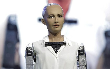 Cô nàng robot Sophia lại tiếp tục đưa ra lời phán, nhưng lần này là từ chủ nhân của mình