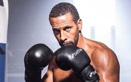 Huyền thoại Man Utd chấm dứt giấc mơ thi đấu boxing chuyên nghiệp