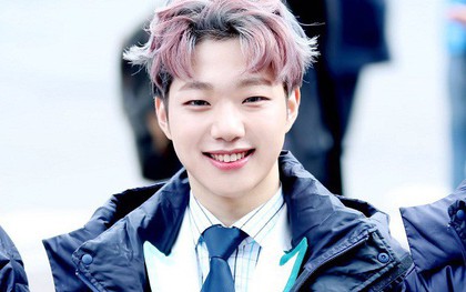Nam idol sinh năm 1998 bị kết án tù vì tội cưỡng hiếp trẻ vị thành niên nhưng vẫn tỉnh bơ hoạt động