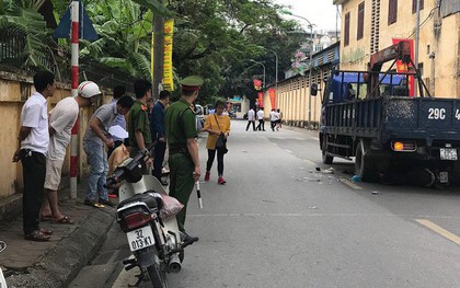 Tài xế lùi xe làm chết mẹ con thai phụ và bé gái 3 tuổi có thể chịu mức hình phạt 10 năm tù