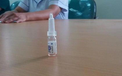 Nữ y tá "lỡ tay" cho uống cả lọ thuốc vắc xin bại liệt, bé 3 tháng nhập viện