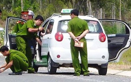 Khởi tố 2 thanh niên 17 tuổi tấn công tài xế… vì không có tiền