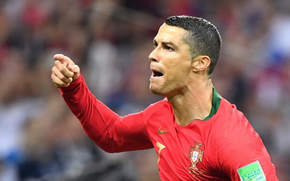 Ronaldo phát biểu đầy khiêm tốn sau cú hat-trick để đời vào lưới Tây Ban Nha