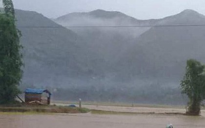 Mưa lũ tại Lào Cai: Tuyến đường sang Lai Châu bị tê liệt hoàn toàn