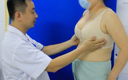 Nữ bệnh nhân “ngực khủng” dí dỏm kể lại sự phiền toái trước khi “xủ véo”