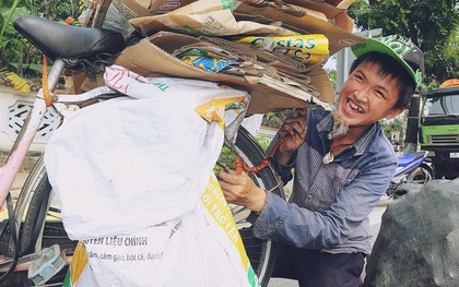 Chuyện của Thịnh: Cậu bé 16 tuổi ngày ngày nhặt rác trên đường phố Đà Nẵng vẫn luôn nở nụ cười