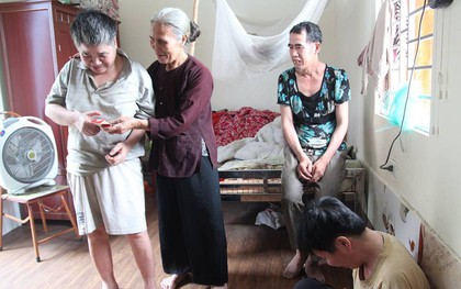 Cuộc sống của người mẹ 79 tuổi nuôi 6 đứa con tâm thần ở Phú Thọ giờ ra sao?