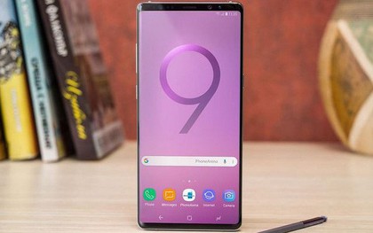 Galaxy Note 9 có thể ra mắt muộn vì phải thay đổi thiết kế trong phút chót?
