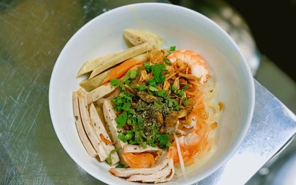 Muốn thưởng thức những quán ăn nổi tiếng tại Sài Gòn, hãy đến con đường ẩm thực Cao Thắng