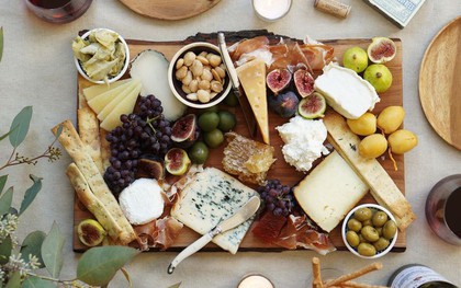 Là tín đồ của Instagram thì không nên bỏ qua Cheeseplate: bữa tiệc hảo béo đẹp đẽ không thể làm ngơ