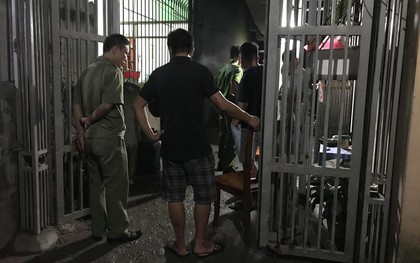 Hà Nội: Con rể cũ đâm bố vợ trọng thương rồi đổ xăng đốt nhà