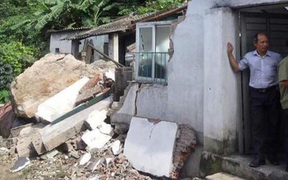 Quảng Ninh: Tảng đá 10 tấn đè bẹp nhà dân, một người tử vong