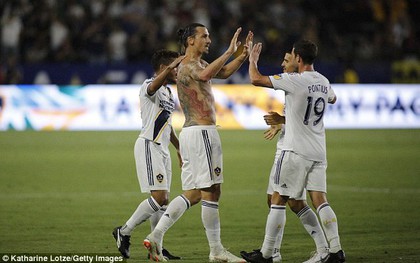 Ibrahimovic lập hat-trick đẳng cấp trên đất Mỹ