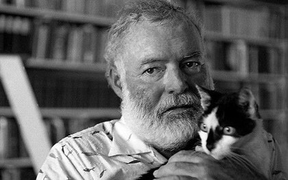 Những bí ẩn về cái chết của nhà văn Hemingway - tác giả nguyên lý “Tảng băng trôi” nổi tiếng