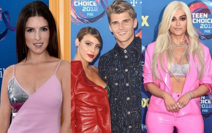 Dàn sao trẻ hot nhất Hollywood tề tựu khoe sắc gợi cảm trên thảm hồng Teen Choice Awards 2018