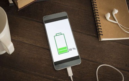 5 sự thật về sạc pin smartphone thời 2018: Sạc chưa đầy cứ rút thoải mái, sạc lâu dài mới dễ hỏng pin!