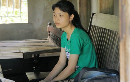 Nữ thủ khoa nghèo dân tộc Mường không có tiền học Đại học được miễn học phí, miễn ở ký túc xá và hỗ trợ tìm việc làm thêm