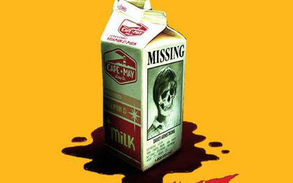 Xem xong phim kinh dị Mùa Hè Kinh Hoàng '84, mỗi lần nhìn hộp sữa là cảm thấy ghê răng