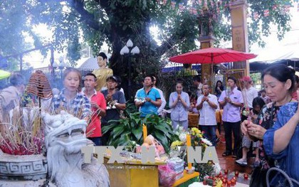 Đại lễ Vu Lan báo hiếu gắn kết cộng đồng người Việt ở Lào