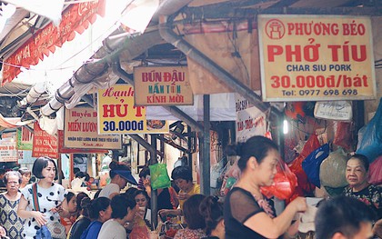 5 khu chợ ăn vặt nức lòng giới trẻ Hà Nội, chỉ cần nghe tên cũng liệt kê ra được đủ món đặc trưng
