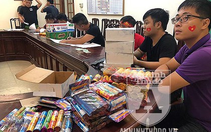 Lợi dụng cổ động viên "bão đêm", nhiều nam thanh niên rủ nhau đi... buôn pháo