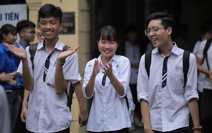 Điểm chuẩn Đại học Y Hà Nội thấp kỷ lục, ngành Y đa khoa chỉ lấy 24.75 điểm