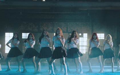 Chỉ mới tung MV "dọn đường", "girlgroup được đầu tư gấp 8 lần TWICE" đã đạt những thành tích đáng nể này