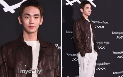 Key (Shinee) bất ngờ đổi style nam tính nhưng điều netizen chú ý lại là cặp lông mày lạ lùng của anh