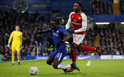 Chelsea 0-0 Arsenal: Công nghệ hỗ trợ vẫn có tranh cãi