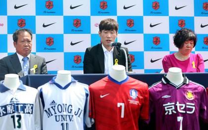 Bi kịch của Park Ji-sung: Bà và mẹ qua đời cùng một ngày