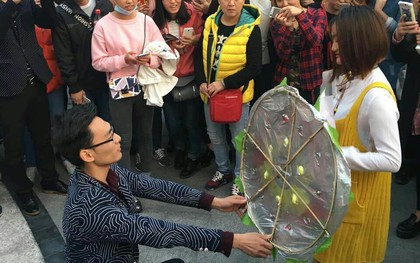 Những màn cầu hôn lãng mạn giữa chốn đông người và cái kết không như mơ