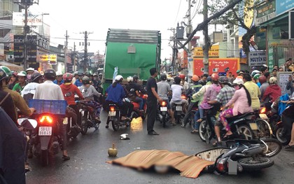 Nam thanh niên va chạm với xe rác ở Sài Gòn, bị cán tử vong tại chỗ